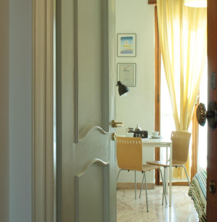 Bed and Breakfast A Casa Romar Turin Exterior foto